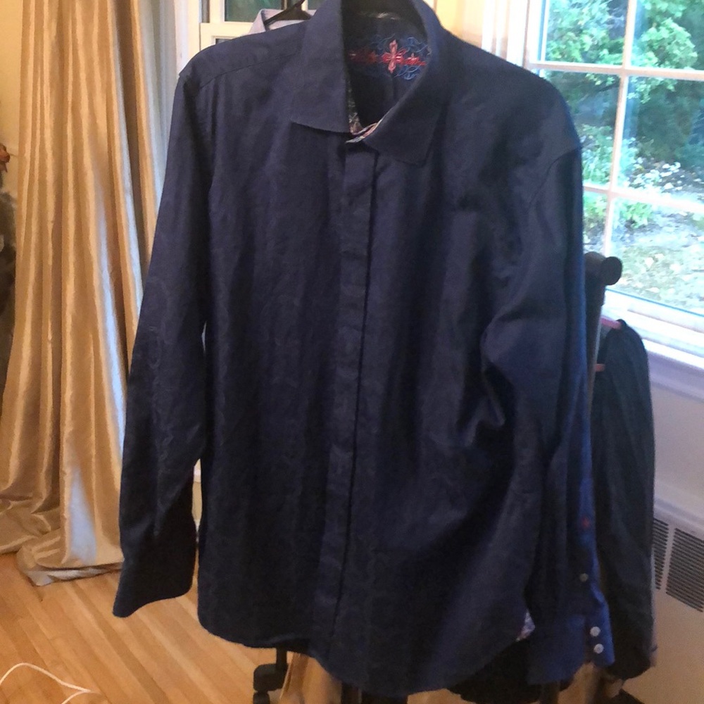 Robert Graham pattern button down shirt